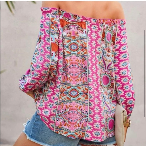 Kara and Kate Tops - 🎉HOST PICK🎉 💢LAST 1💢 gorgeous pink boho floral print blouse